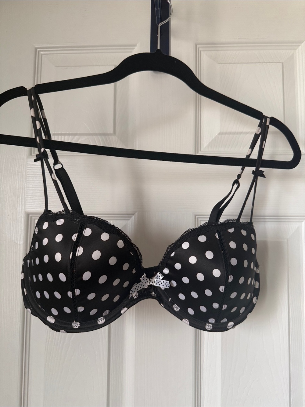 Victoria's Secret Black and White Polka Dot Push-Up Bra